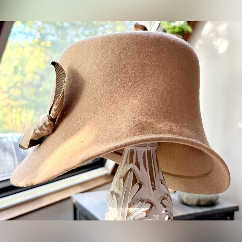Elegant Tan Women's Hat with Bow, NWOT